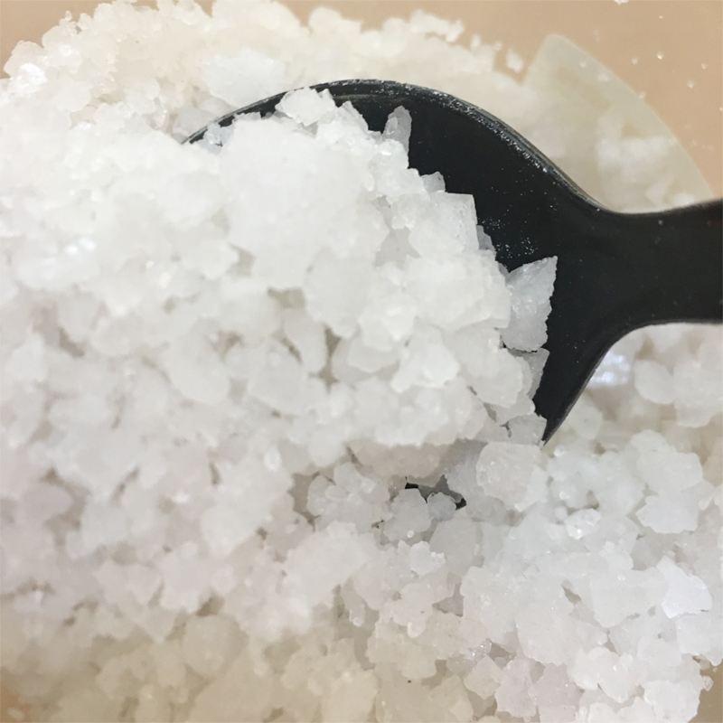 水處(chù)理中工(gōng)業鹽的(de)作用