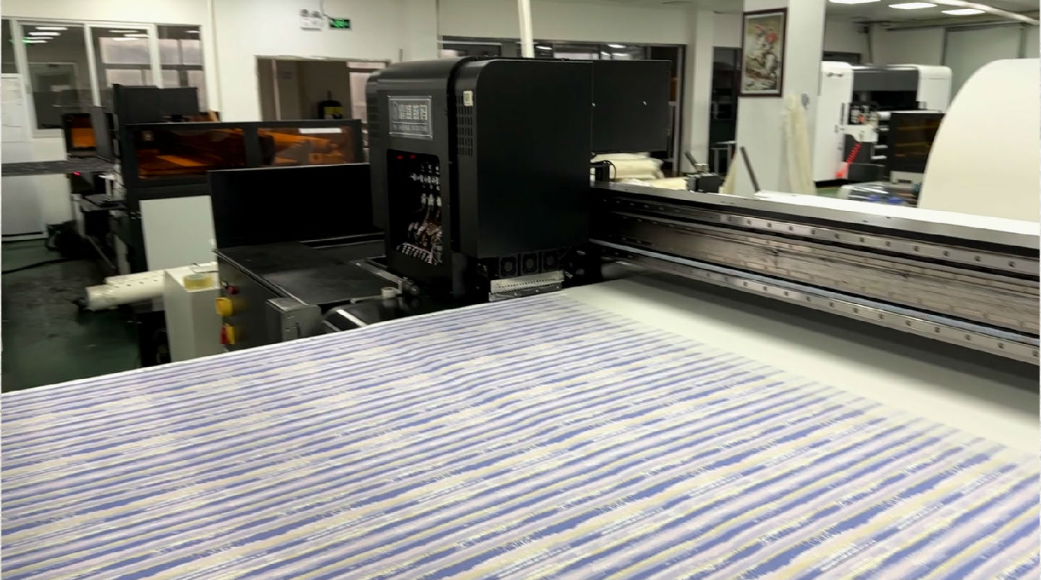 針織物數碼(mǎ)印花打印完(wán)畢後圖案變(biàn)形怎麽辦?