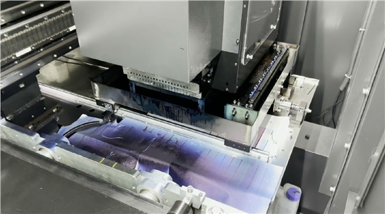 直噴(pen)數碼印花(hua)機如何抽(chou)取廢墨?