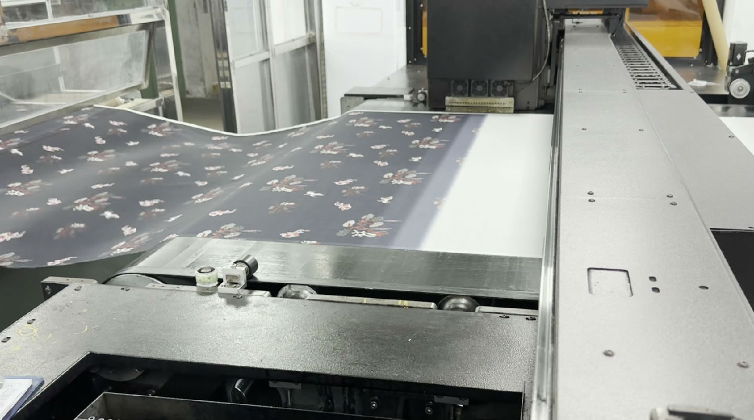 數碼印花機(ji)步進校準的步驟(zhou)