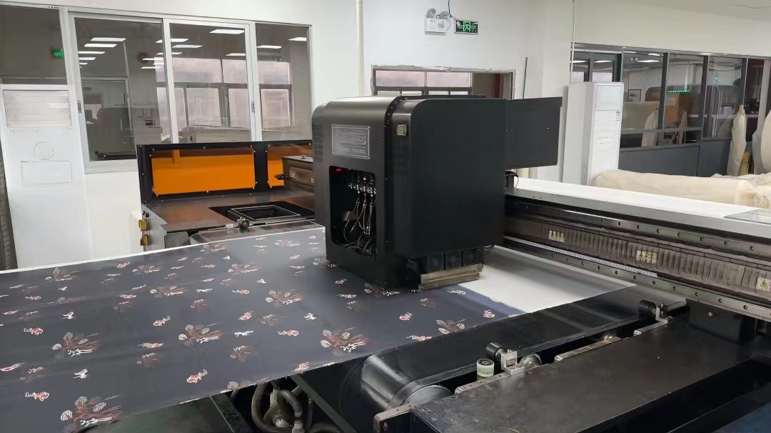 數碼(mǎ)印花打印出現(xiàn)墨點怎麽辦?