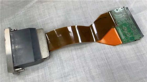 數碼印(yìn)花機噴頭會(hui)經常斷針的(de)原因