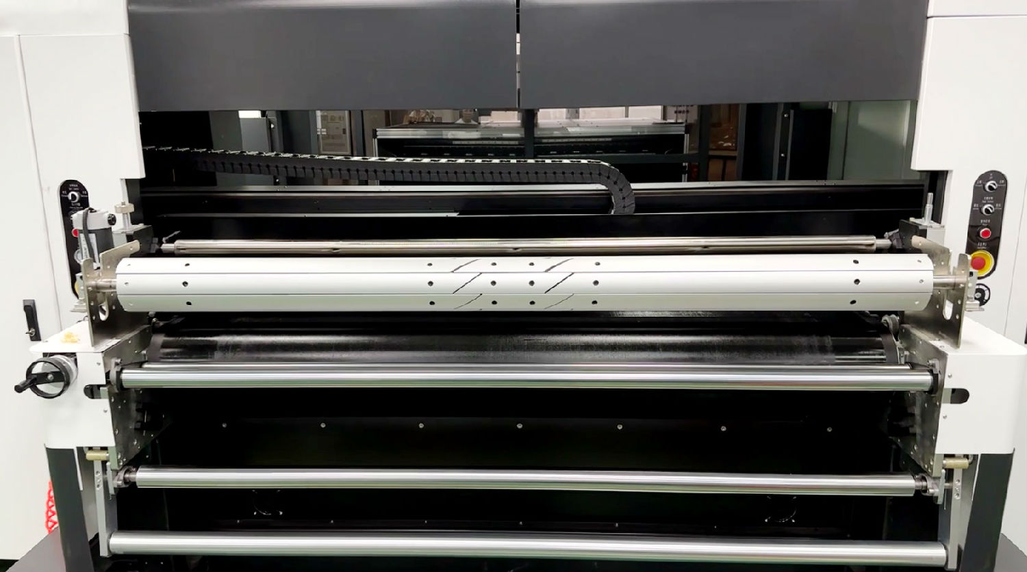 數碼印花機防高(gao)溫的保養技巧